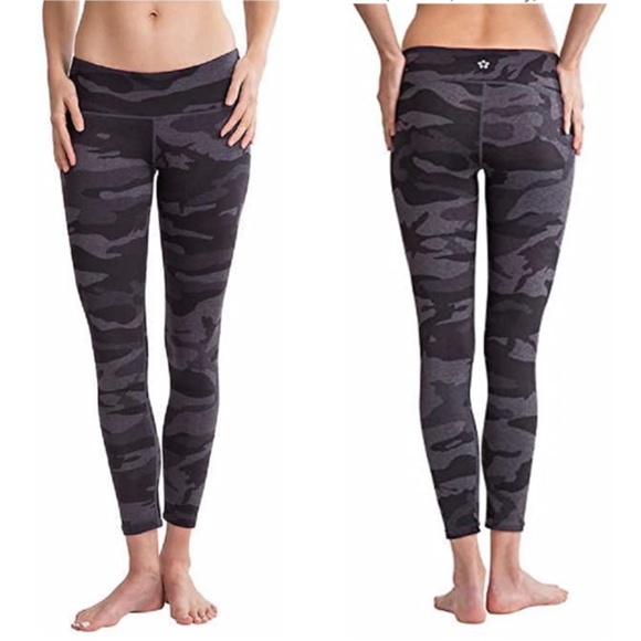 Tuff athletics camo leggings Clearance